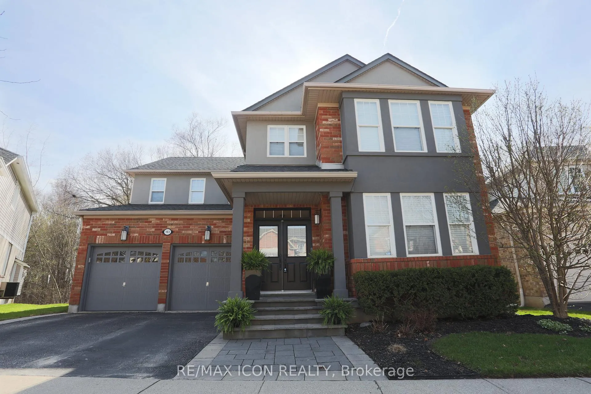 Photo 1 of 103 Glazebrook Crescent, Cambridge — HOMEH