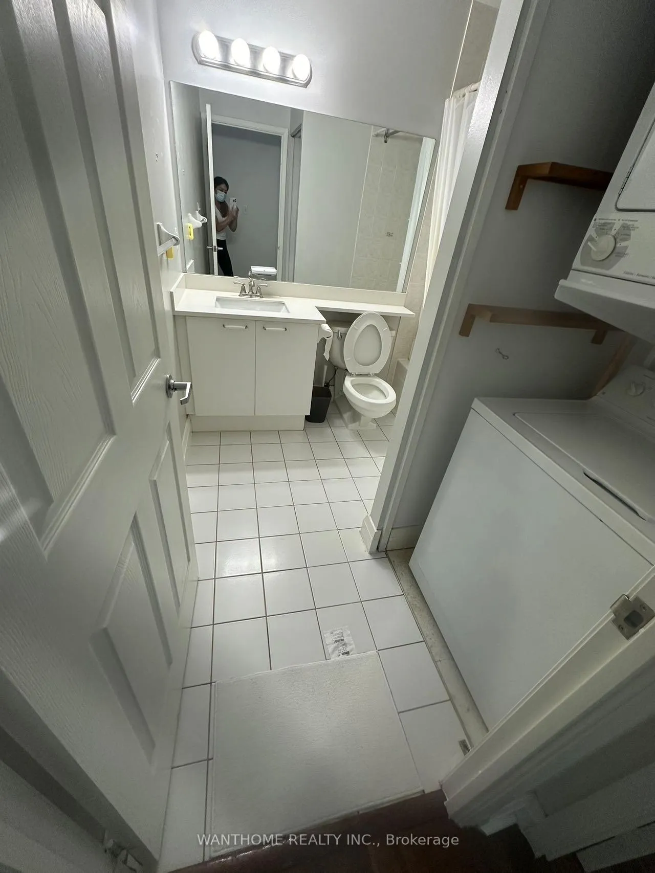 Photo 13 of Unit 506, 8 Wellesley Street E, Toronto, Church-Yonge Corridor — HOMEH