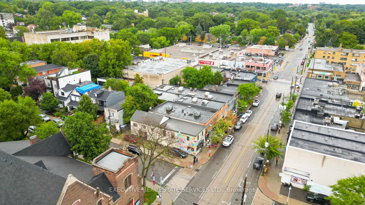 Photo 4 of 283 Rhodes Avenue E, Toronto, Greenwood-Coxwell — HOMEH
