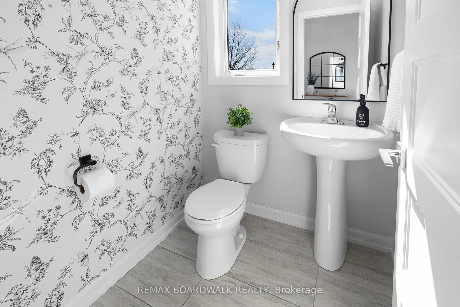 Photo 7 of 93 Morris Street, Carleton Place — HOMEH
