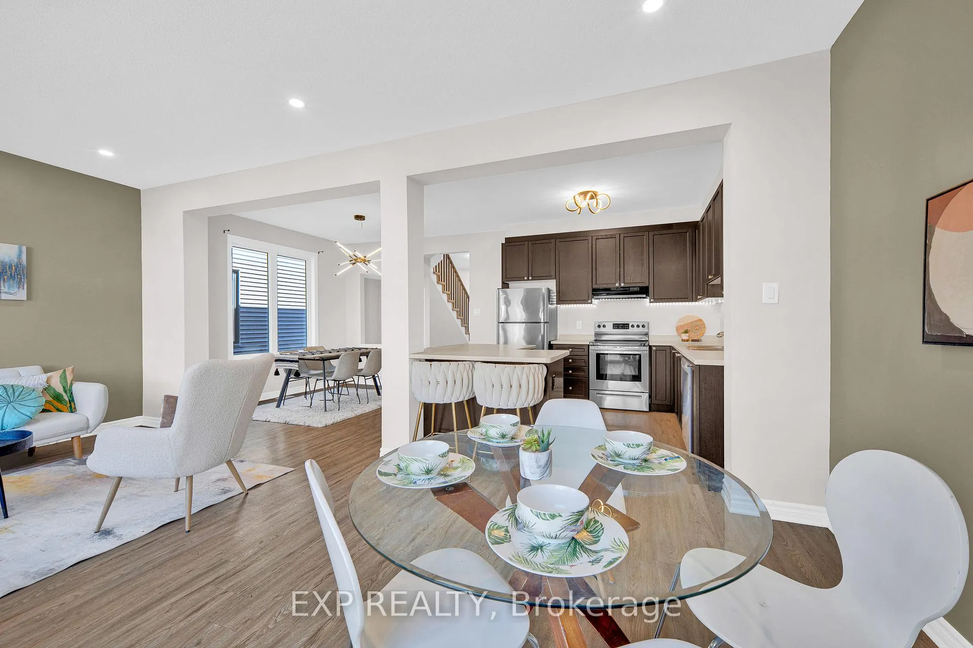 Photo 12 of 215 Merak Way, Ottawa, Barrhaven - Half Moon Bay — HOMEH