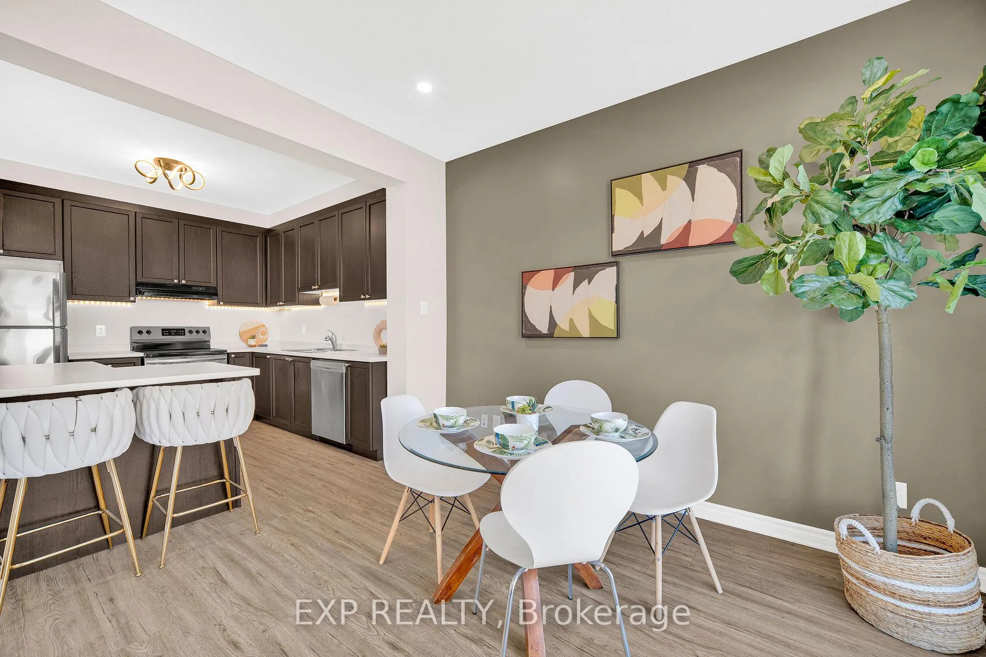 Photo 13 of 215 Merak Way, Ottawa, Barrhaven - Half Moon Bay — HOMEH