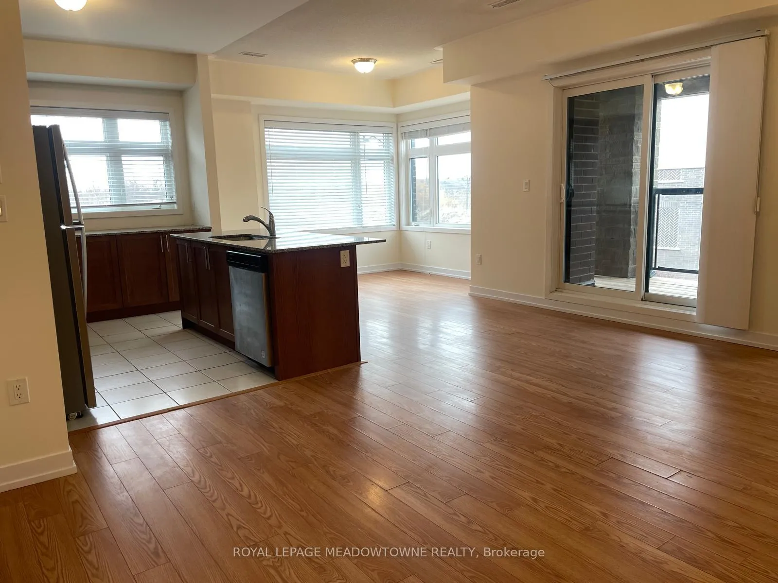 Photo 13 of 1560 Hilson Heights, Milton, Cobban — HOMEH