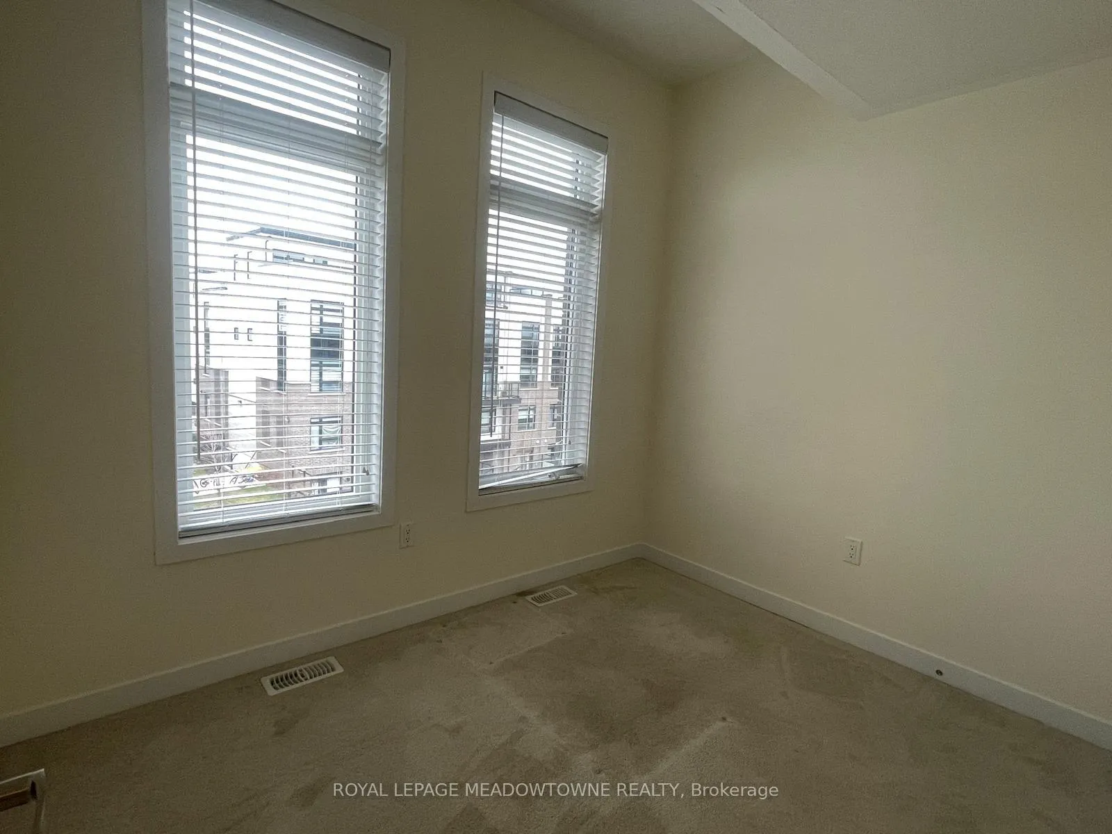 Photo 20 of 1560 Hilson Heights, Milton, Cobban — HOMEH