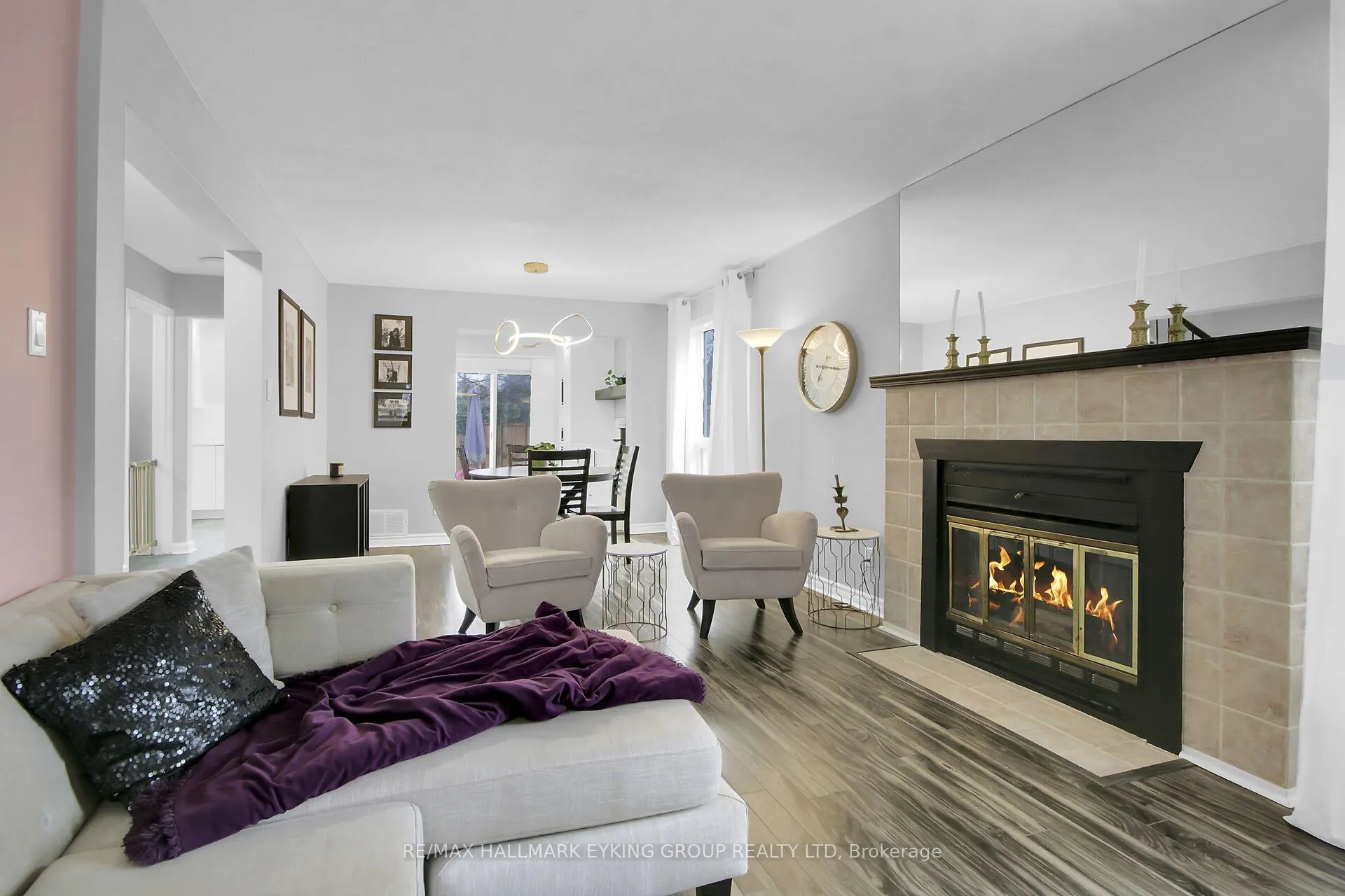 Photo 10 of 8 Vickers Way, Ottawa, Kanata - Katimavik — HOMEH
