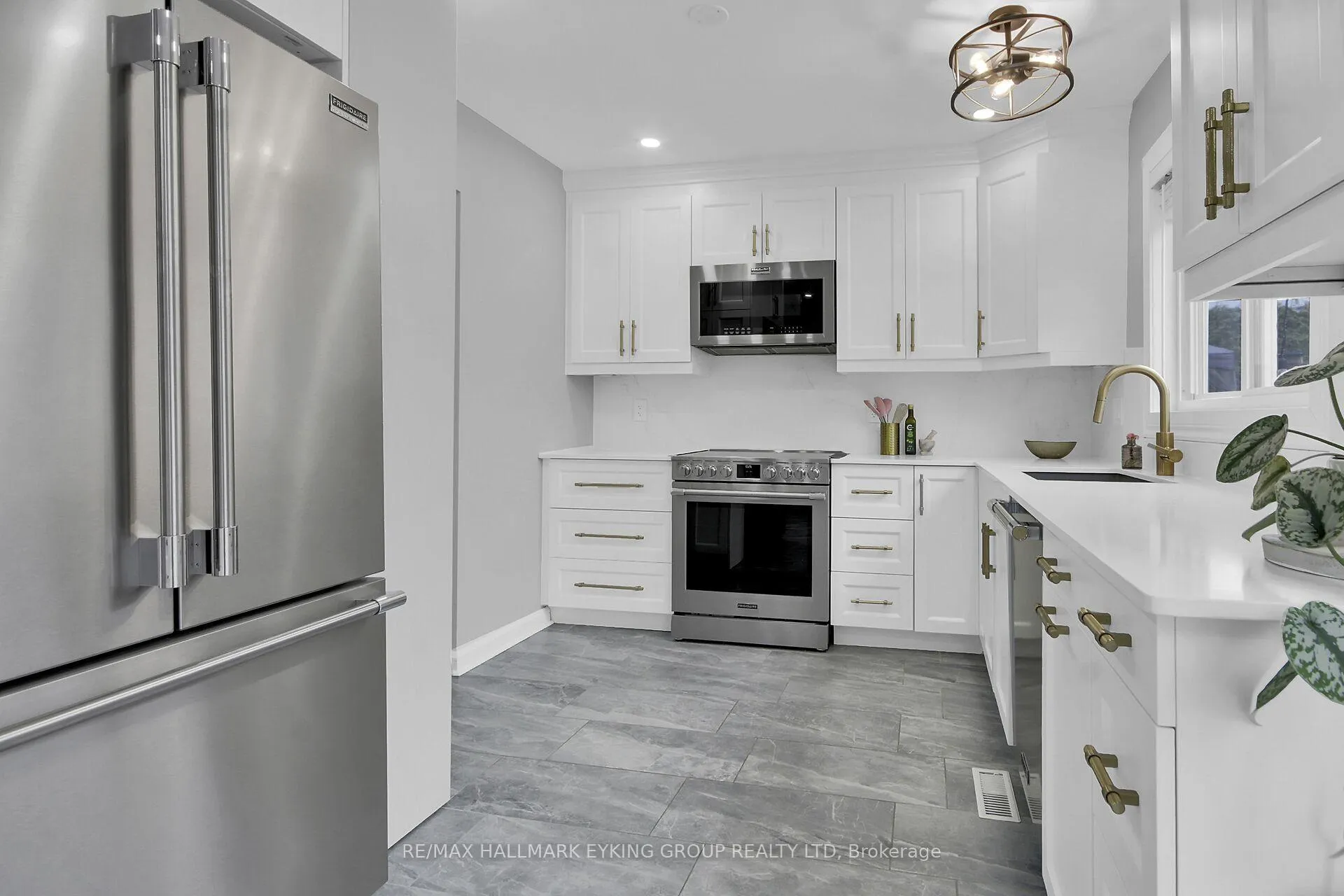 Photo 17 of 8 Vickers Way, Ottawa, Kanata - Katimavik — HOMEH