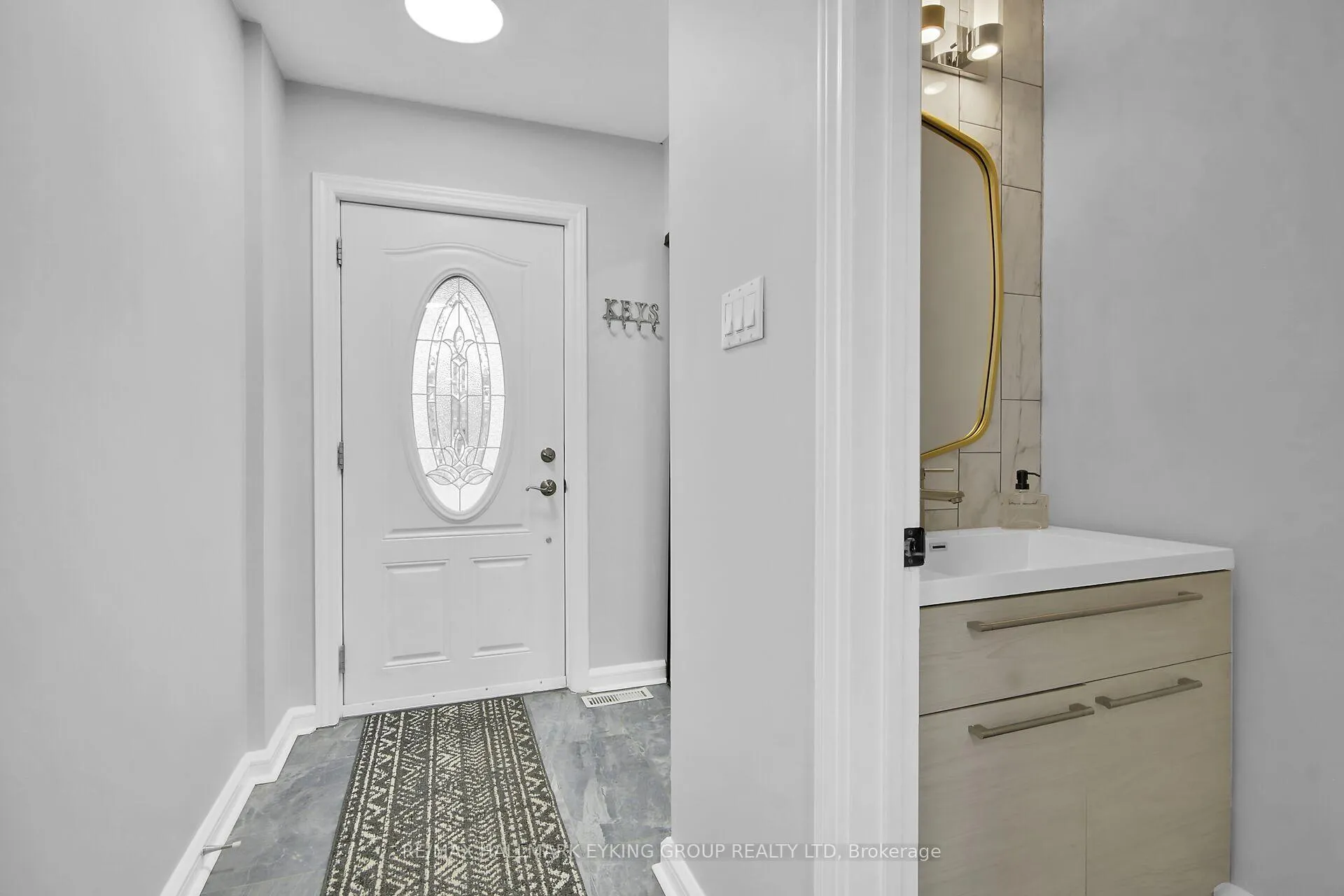 Photo 22 of 8 Vickers Way, Ottawa, Kanata - Katimavik — HOMEH
