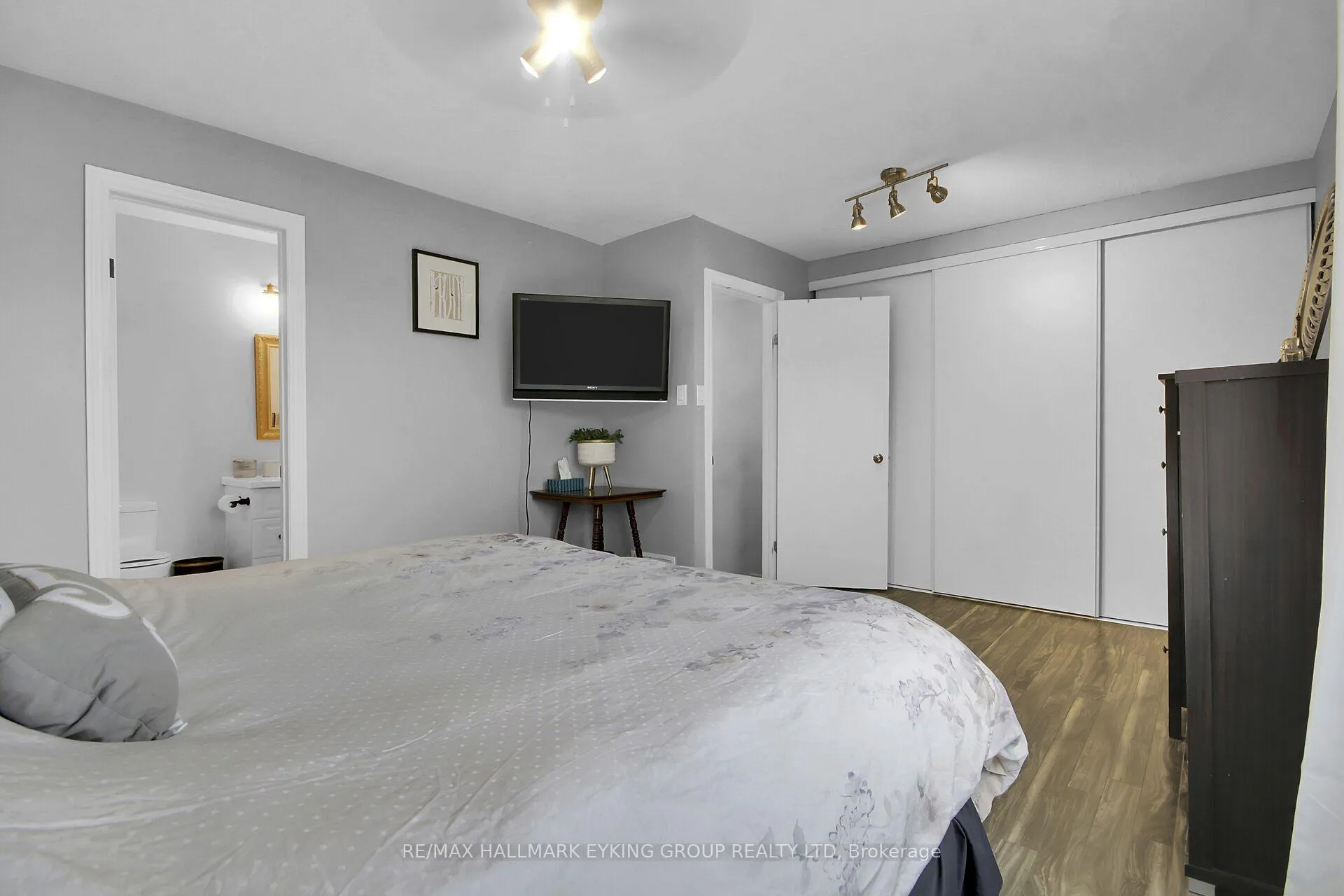 Photo 28 of 8 Vickers Way, Ottawa, Kanata - Katimavik — HOMEH