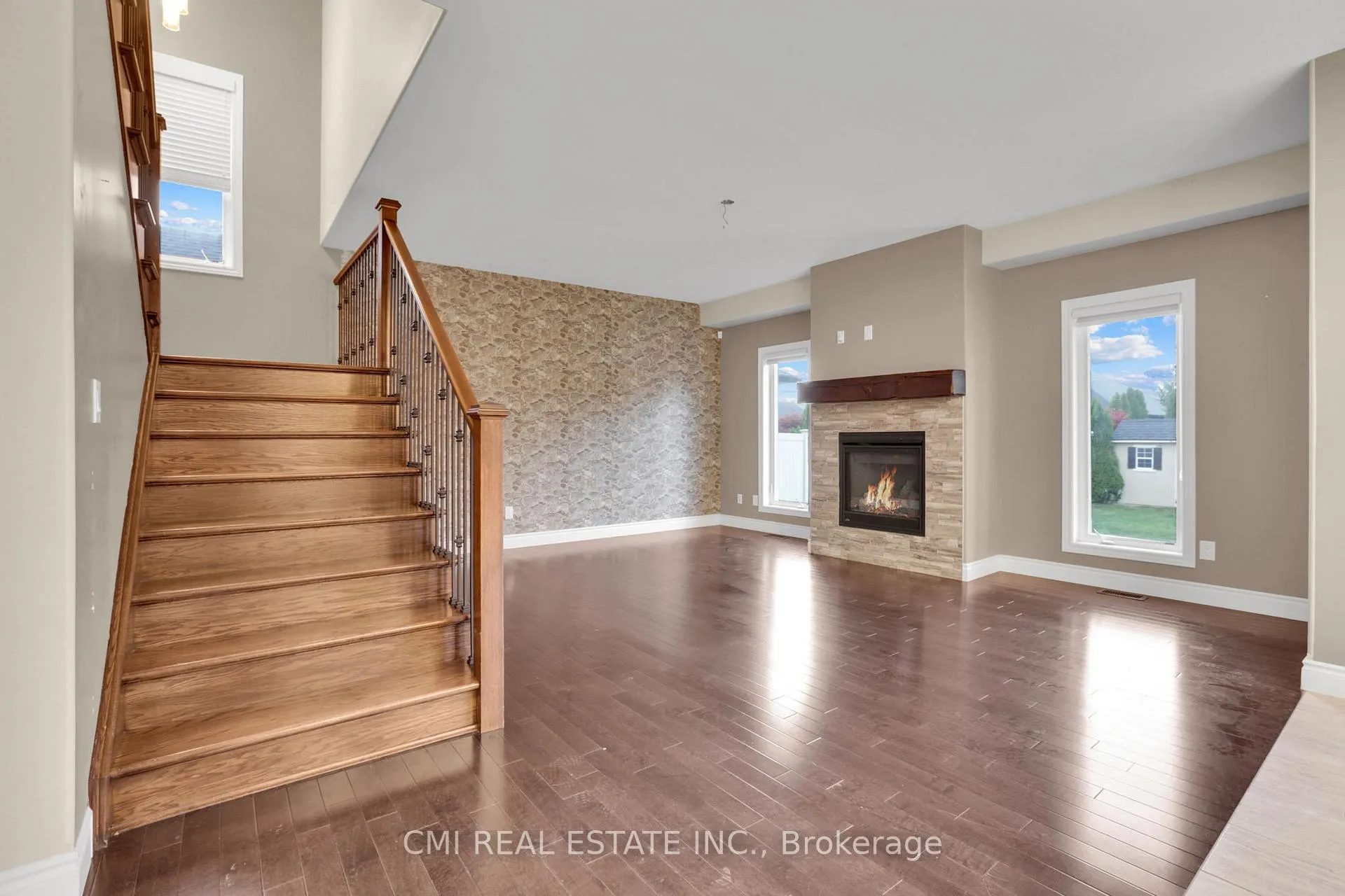 Photo 5 of 212 Jasmine Drive, Lakeshore — HOMEH