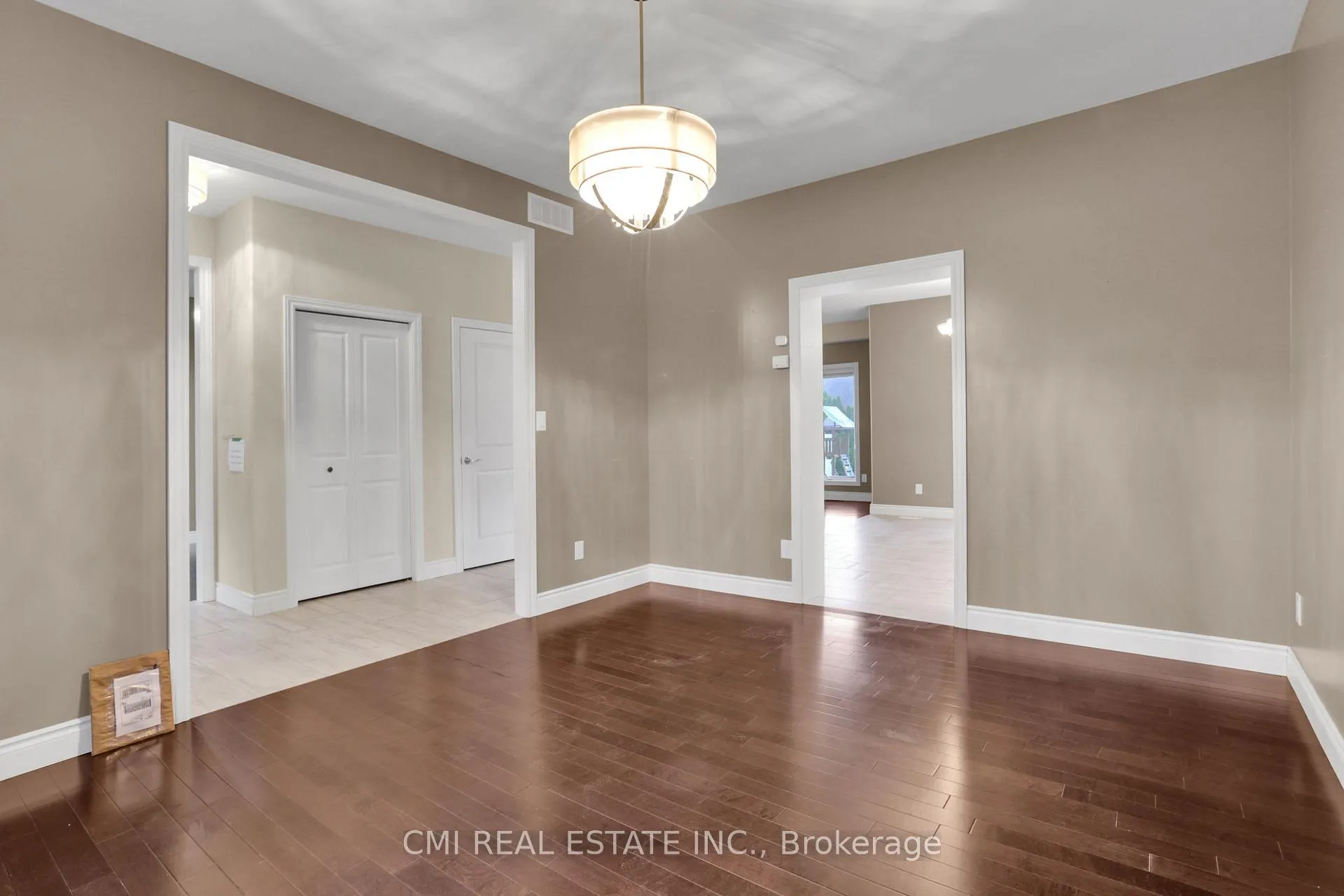 Photo 14 of 212 Jasmine Drive, Lakeshore — HOMEH