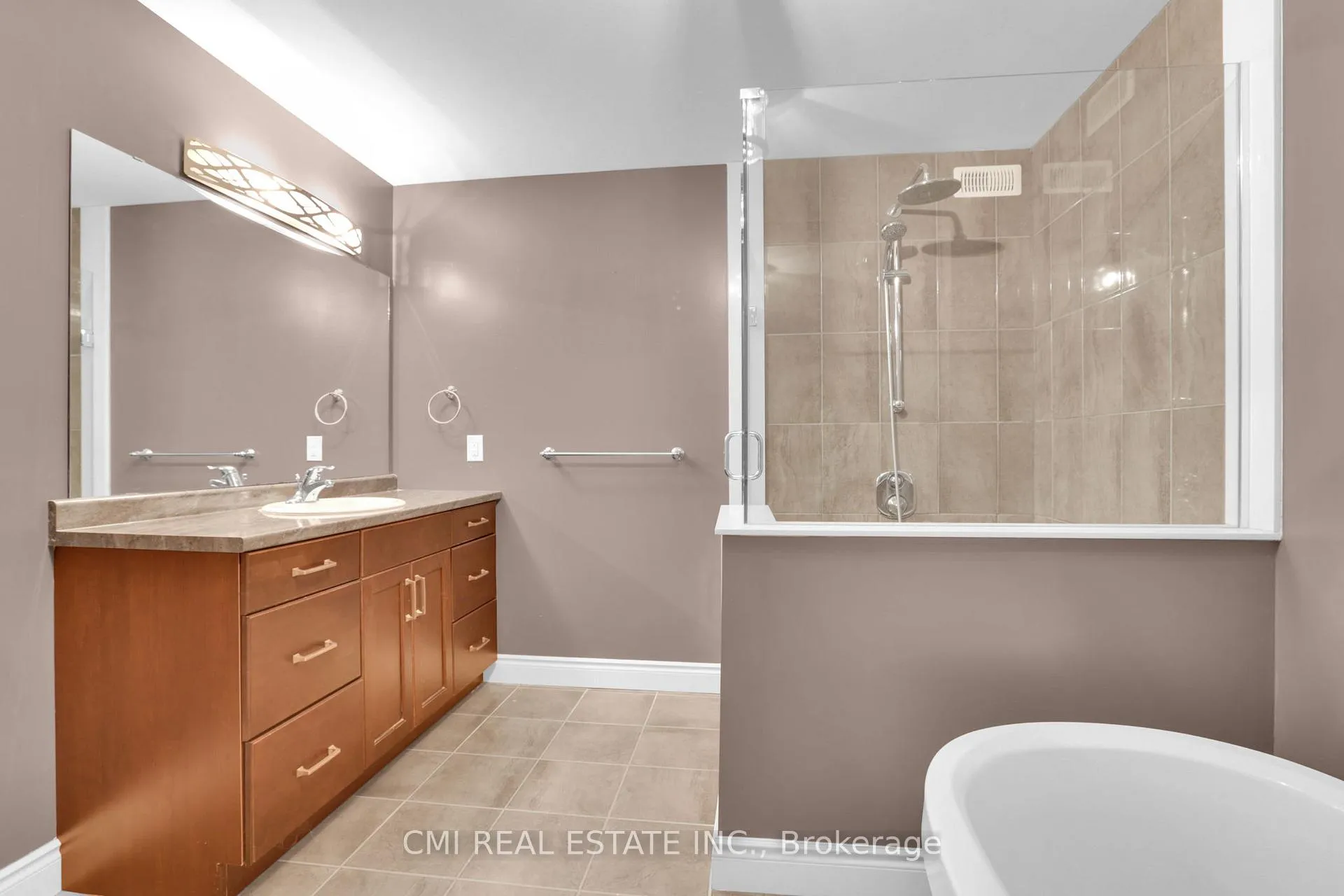 Photo 31 of 212 Jasmine Drive, Lakeshore — HOMEH