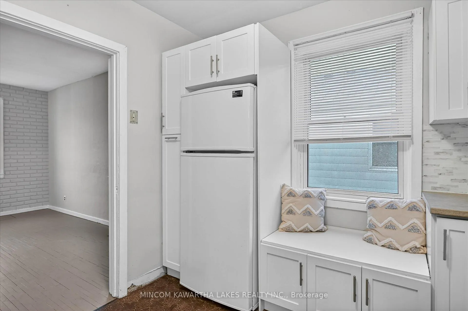Photo 9 of 452 Hamilton Street, Peterborough, Otonabee Ward 1 — HOMEH