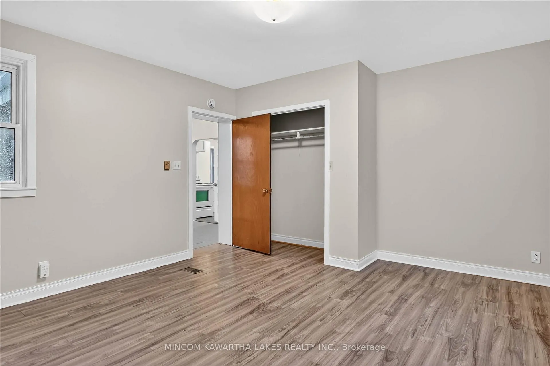 Photo 18 of 452 Hamilton Street, Peterborough, Otonabee Ward 1 — HOMEH