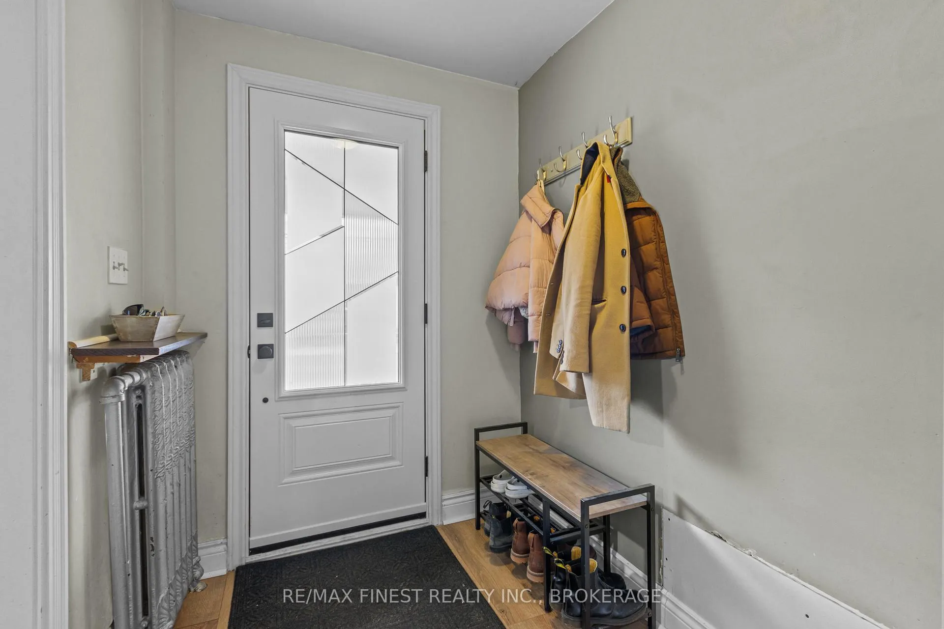 Photo 4 of 205 Concession Street, Kingston, East of Sir John A. Blvd — HOMEH