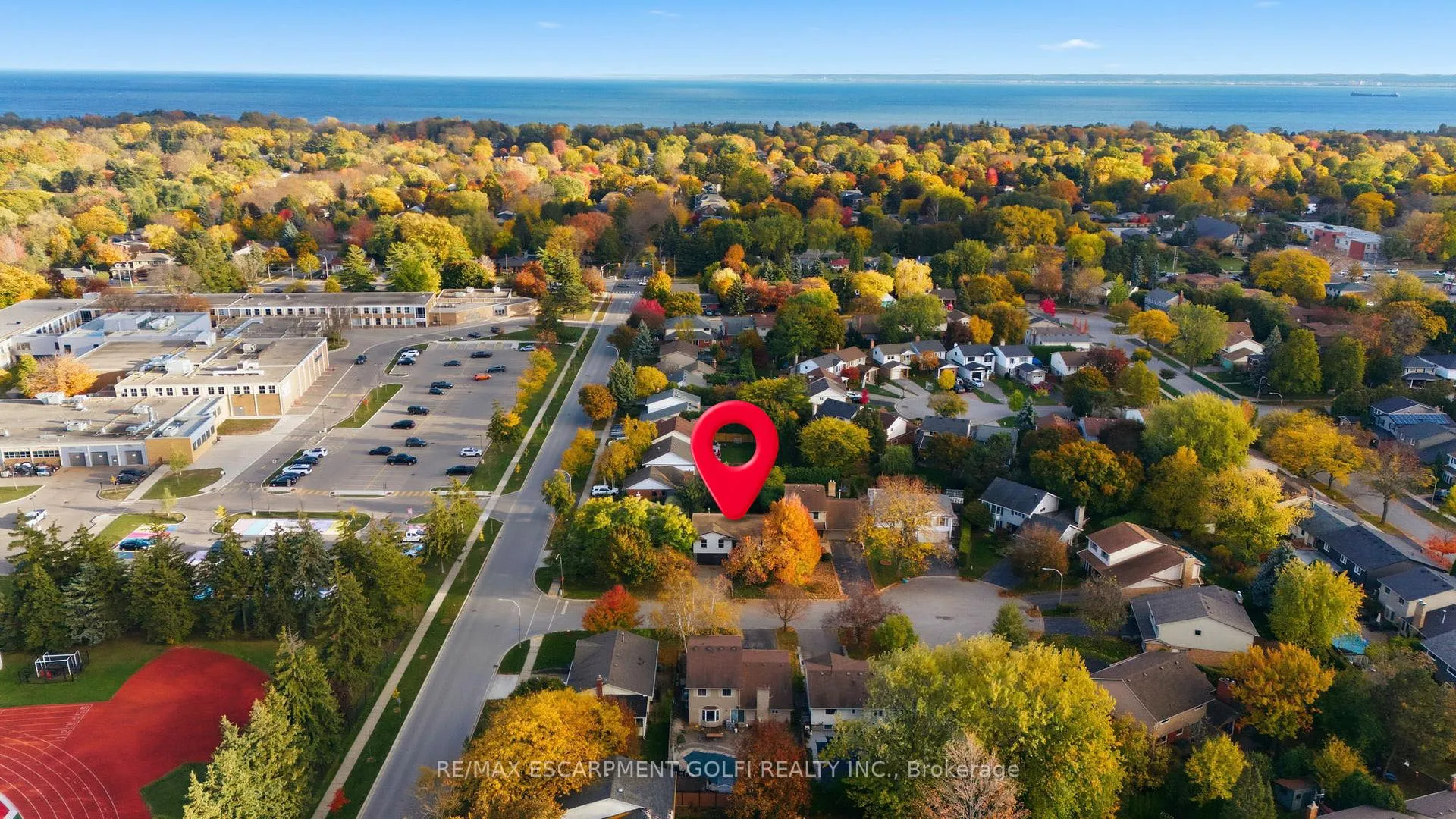 Photo 24 of 4140 Celia Court, Burlington, Shoreacres — HOMEH