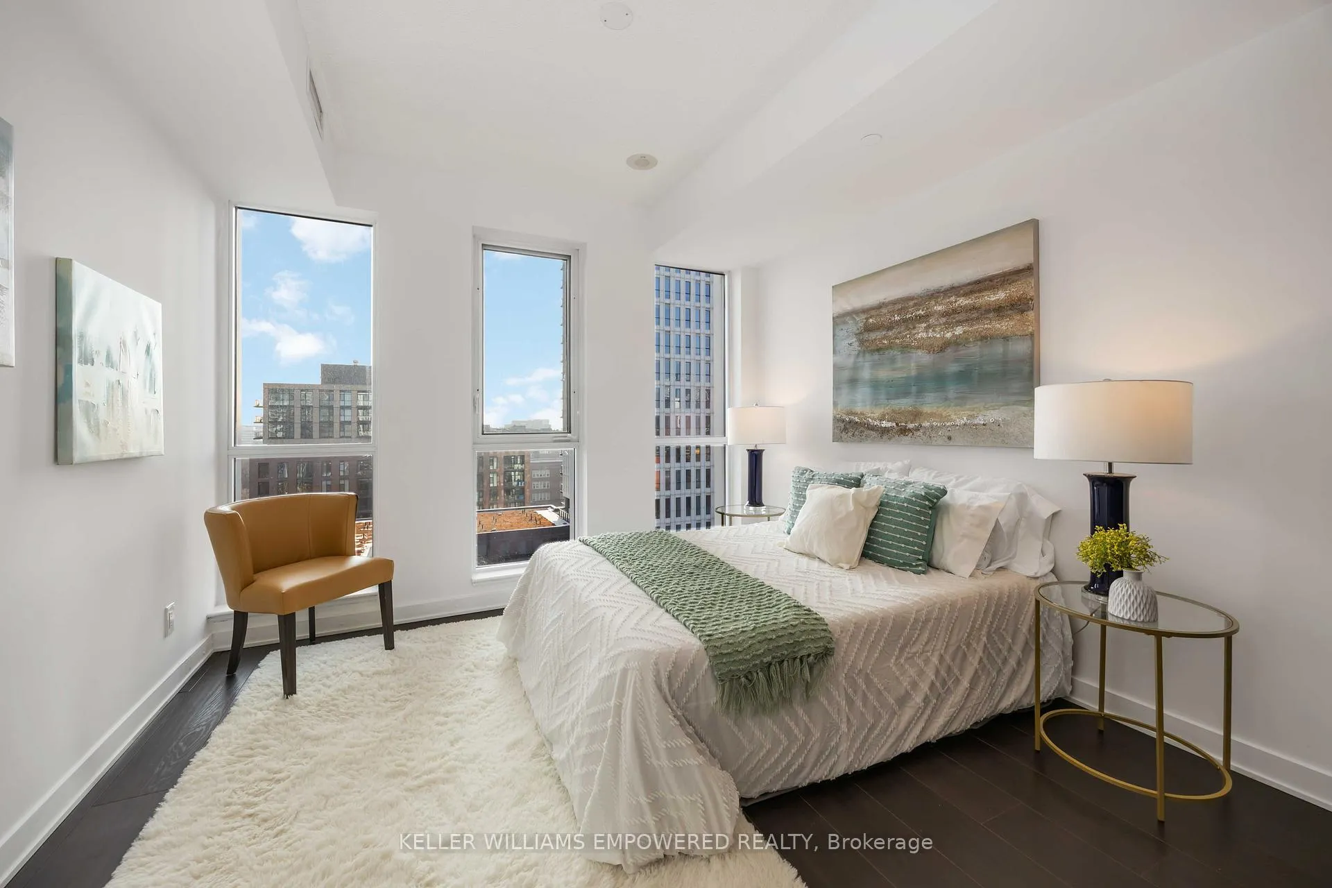 Photo 14 of Unit 1005, 170 Sumach Street, Toronto, Regent Park — HOMEH