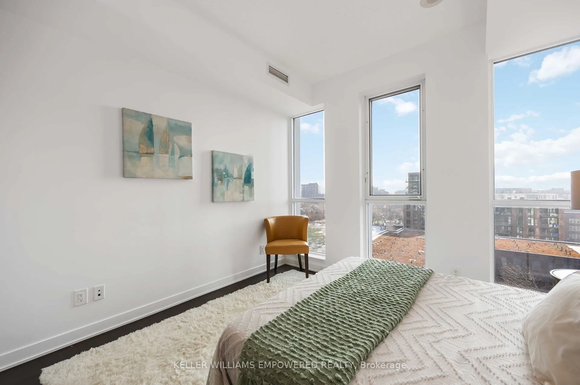 Photo 16 of Unit 1005, 170 Sumach Street, Toronto, Regent Park — HOMEH