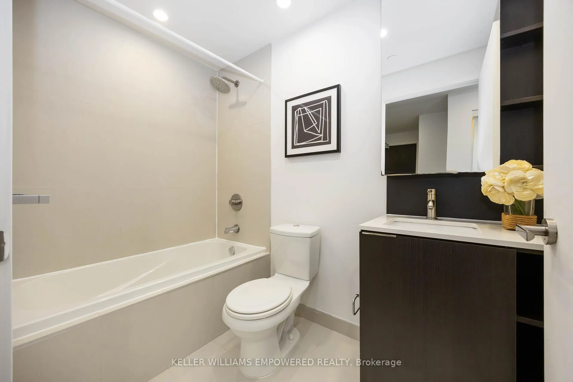 Photo 17 of Unit 1005, 170 Sumach Street, Toronto, Regent Park — HOMEH