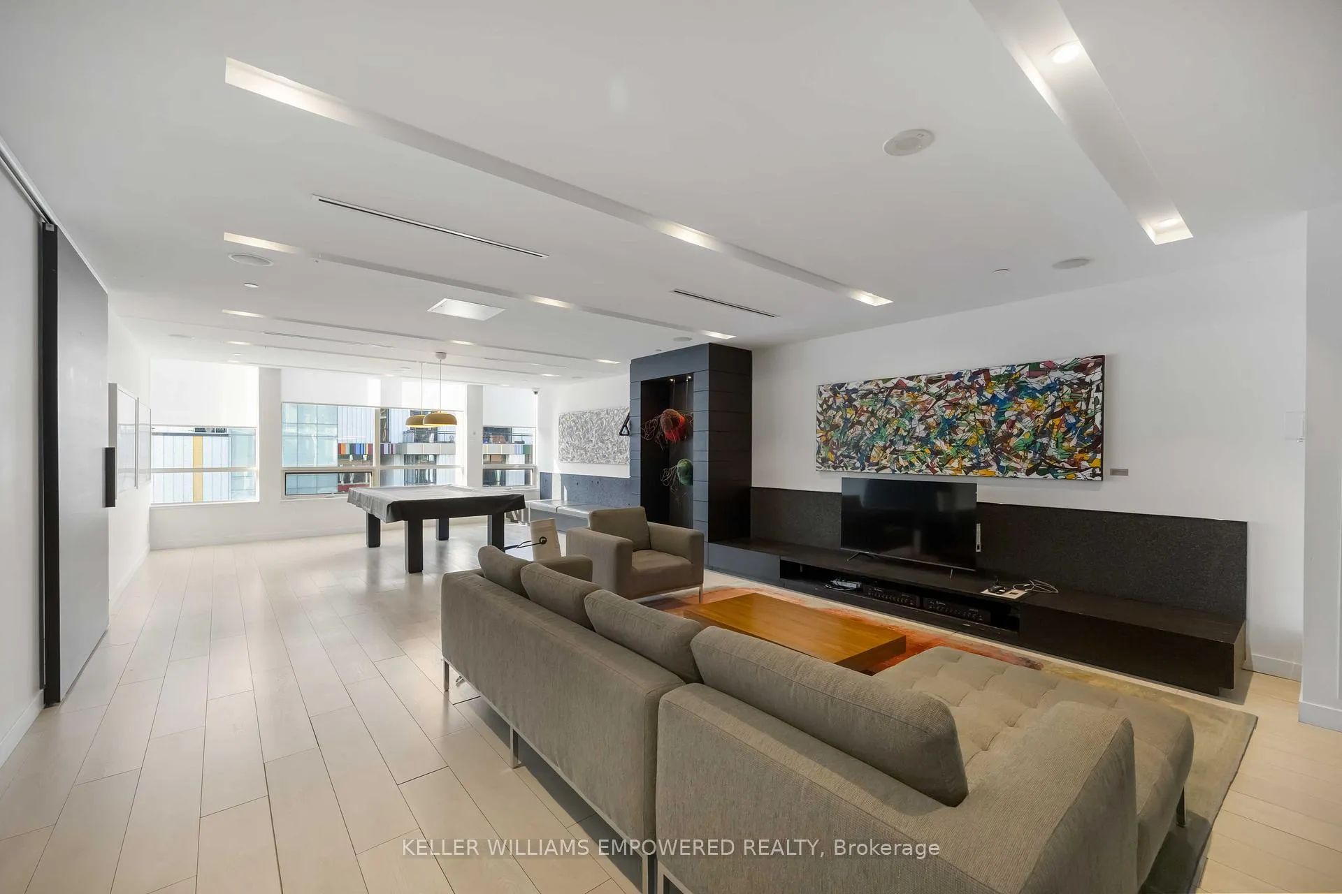 Photo 27 of Unit 1005, 170 Sumach Street, Toronto, Regent Park — HOMEH