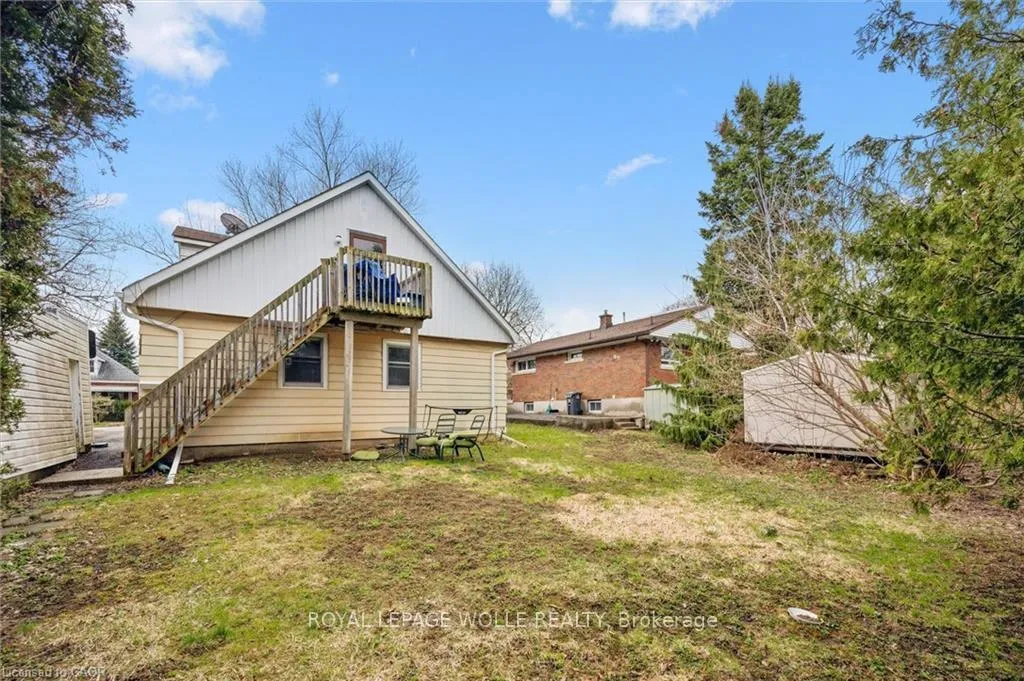 Photo 27 of 37 Edgehill Drive, Guelph, Exhibition Park — HOMEH