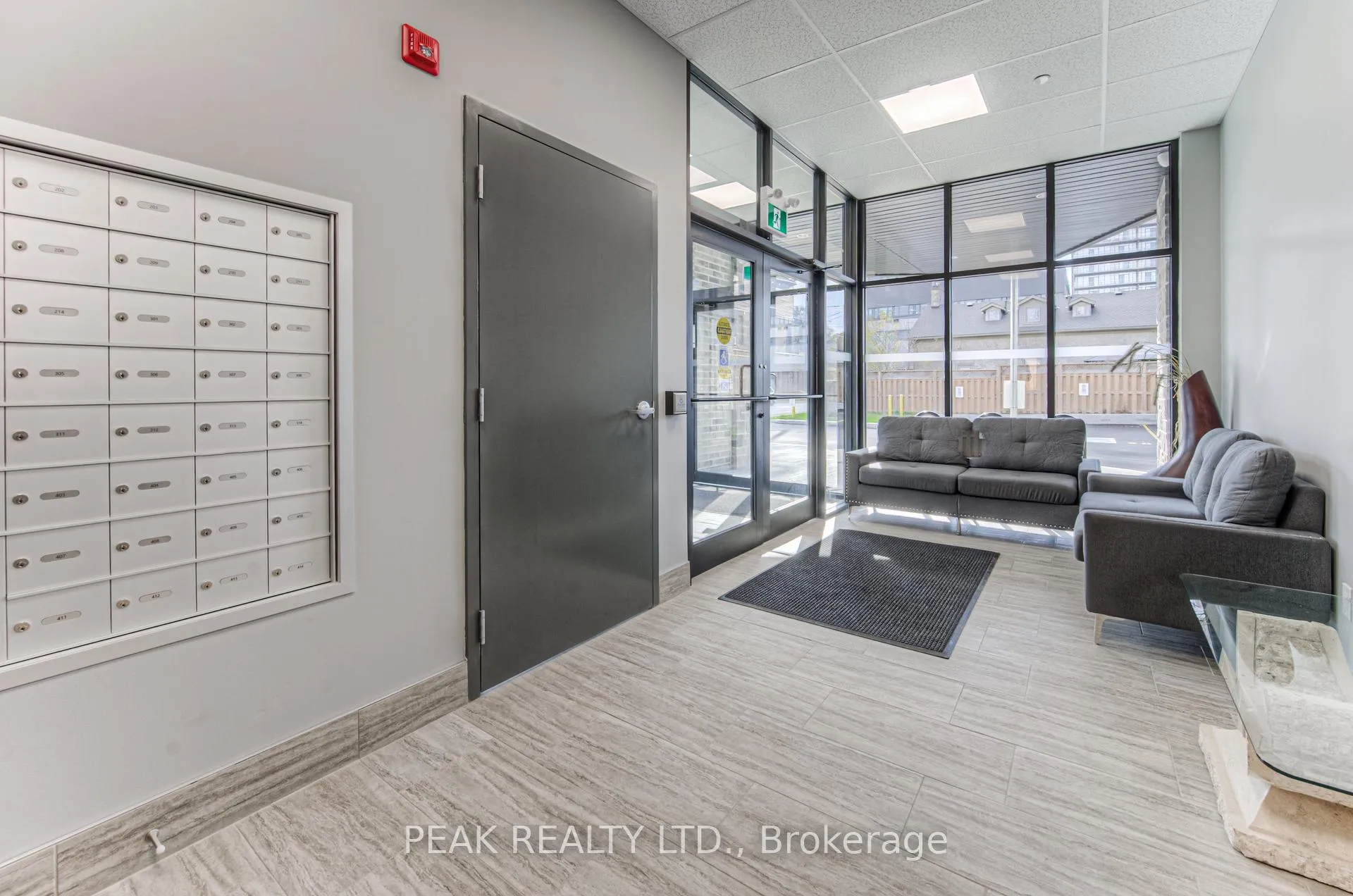 Photo 5 of Unit 208, 30 George Street S, Waterloo, Uptown Waterloo/North Ward — HOMEH