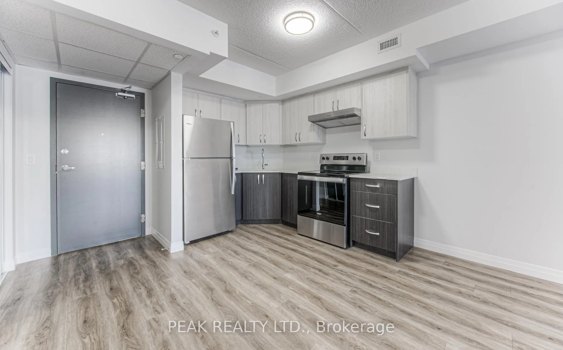 Photo 7 of Unit 208, 30 George Street S, Waterloo, Uptown Waterloo/North Ward — HOMEH