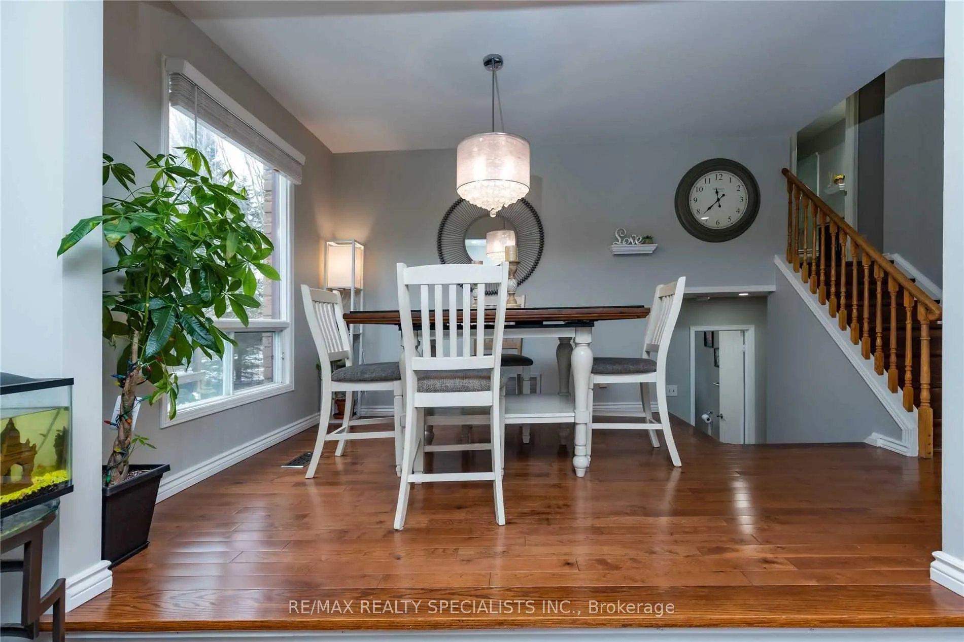 Photo 9 of 885 Walton CRT, Whitby, Williamsburg — HOMEH