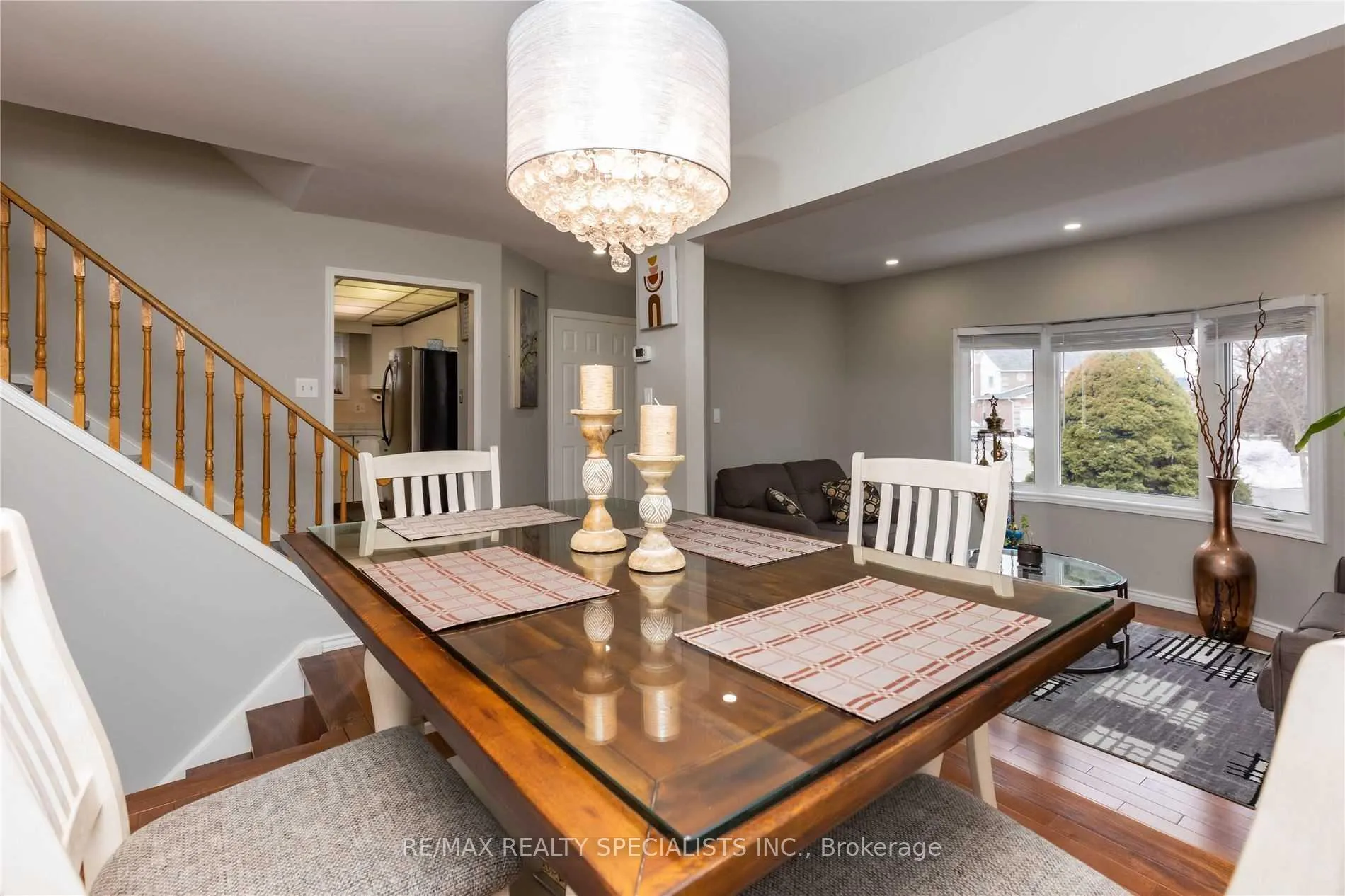 Photo 10 of 885 Walton CRT, Whitby, Williamsburg — HOMEH