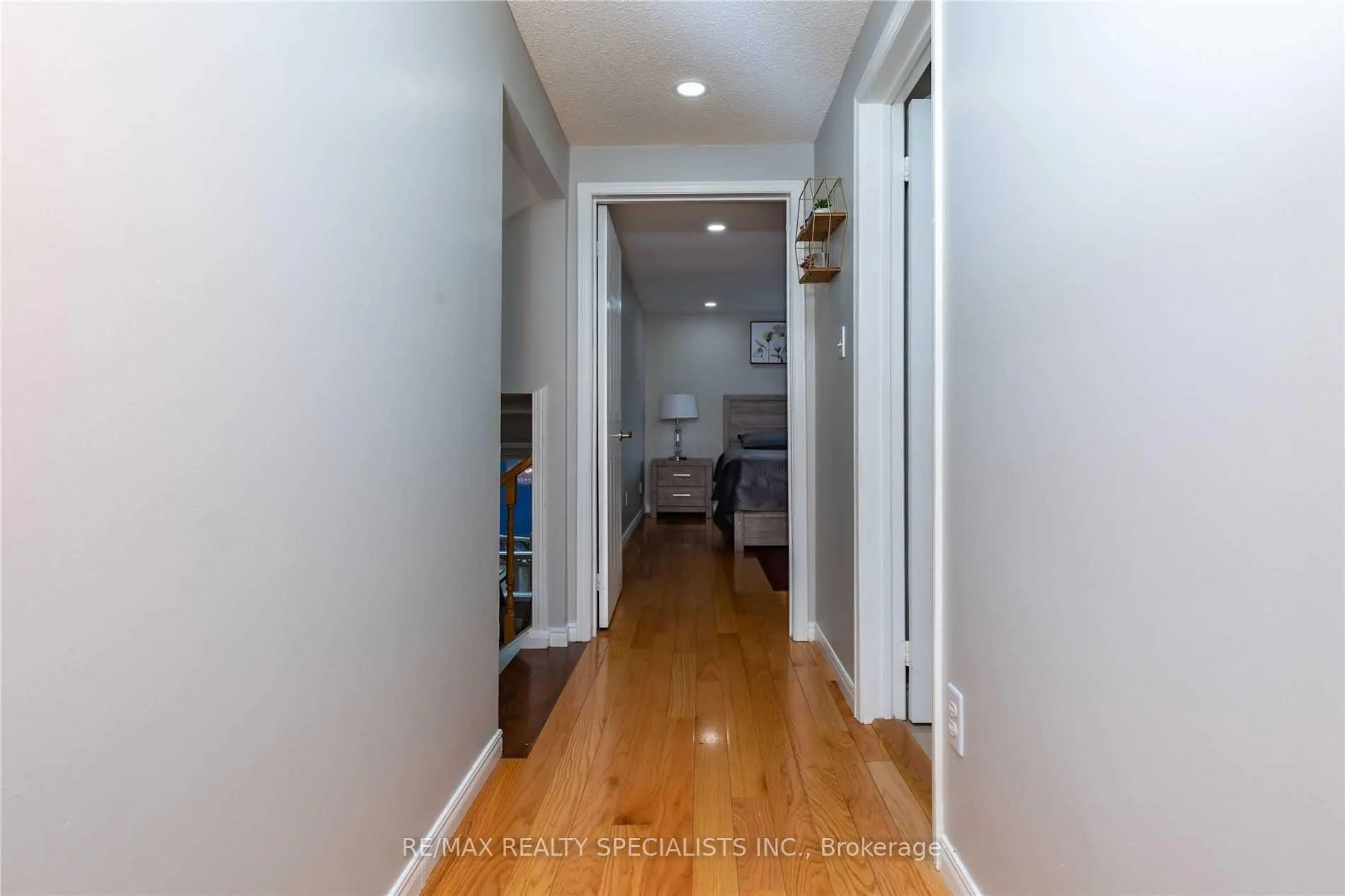 Photo 23 of 885 Walton CRT, Whitby, Williamsburg — HOMEH