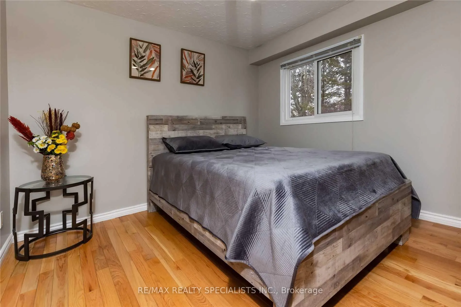 Photo 24 of 885 Walton CRT, Whitby, Williamsburg — HOMEH