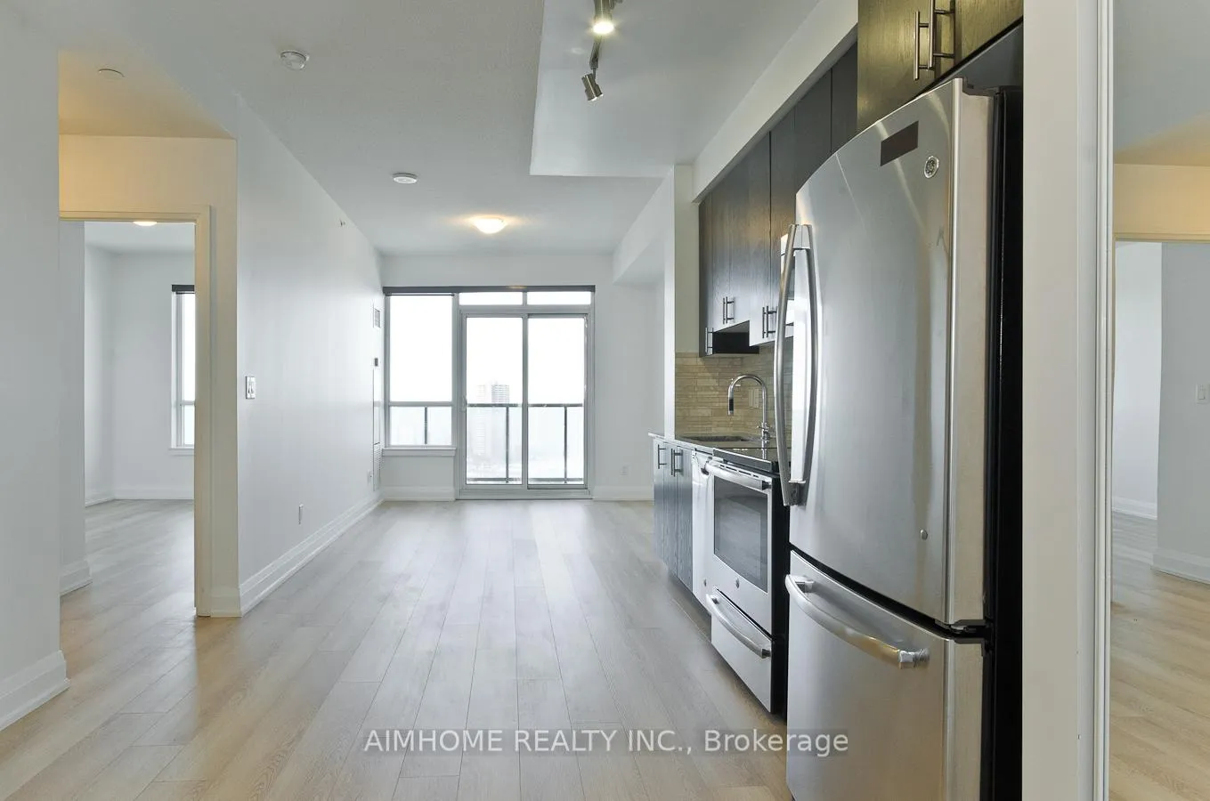 Photo 2 of Unit 2310, 7171 Yonge Street, Markham, Thornhill — HOMEH