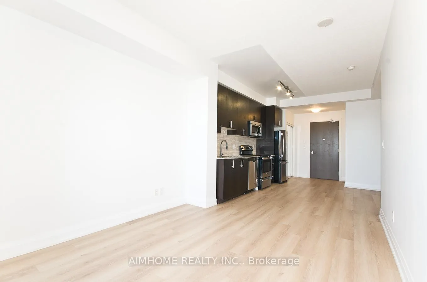Photo 5 of Unit 2310, 7171 Yonge Street, Markham, Thornhill — HOMEH