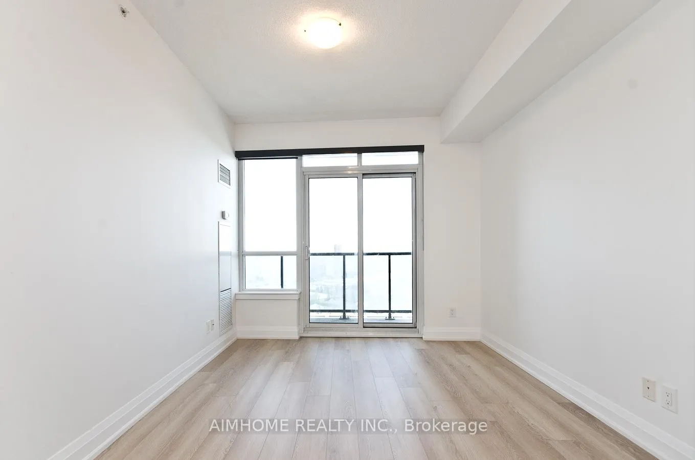 Photo 6 of Unit 2310, 7171 Yonge Street, Markham, Thornhill — HOMEH