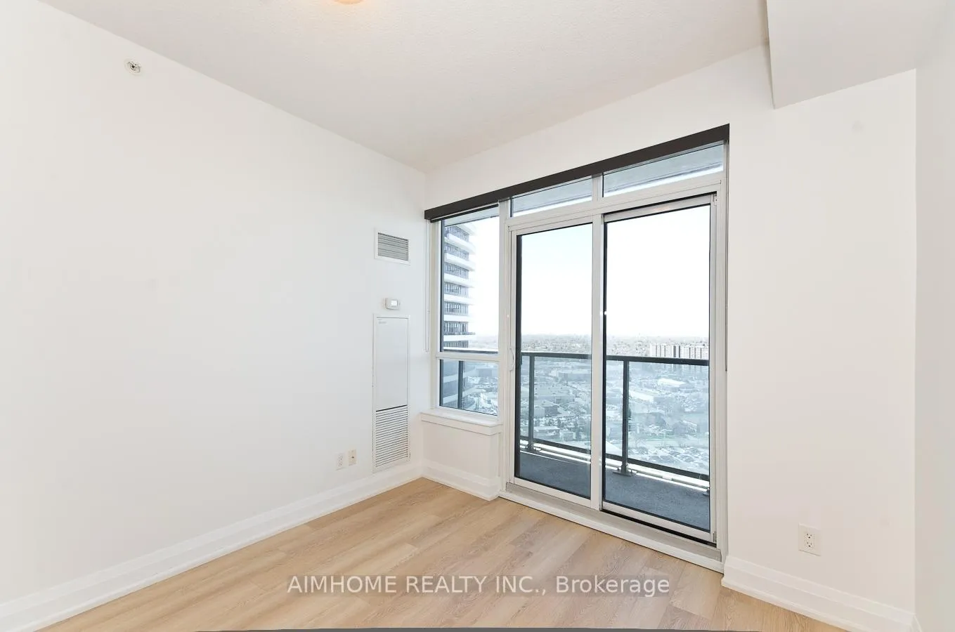 Photo 7 of Unit 2310, 7171 Yonge Street, Markham, Thornhill — HOMEH
