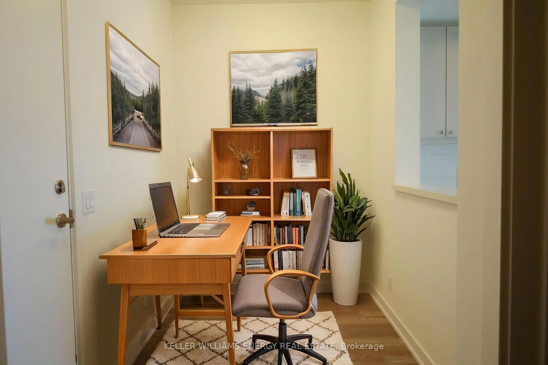 Photo 3 of Unit 1010, 51 Clarington Boulevard, Clarington, Bowmanville — HOMEH