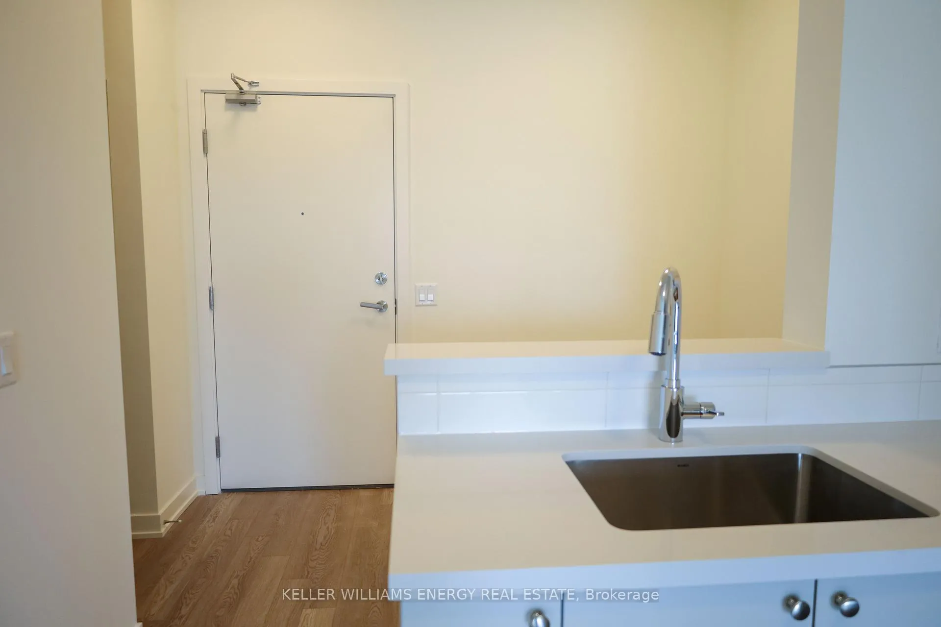 Photo 8 of Unit 1010, 51 Clarington Boulevard, Clarington, Bowmanville — HOMEH