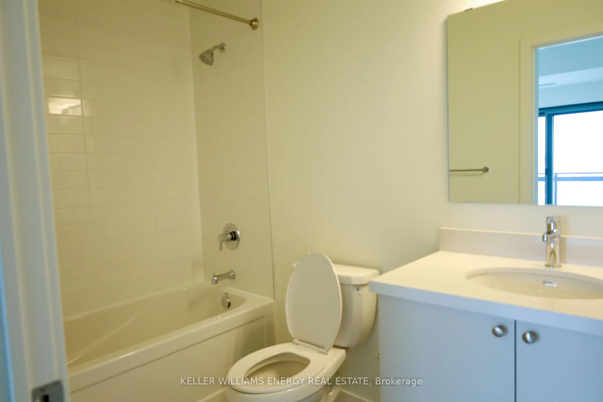 Photo 17 of Unit 1010, 51 Clarington Boulevard, Clarington, Bowmanville — HOMEH