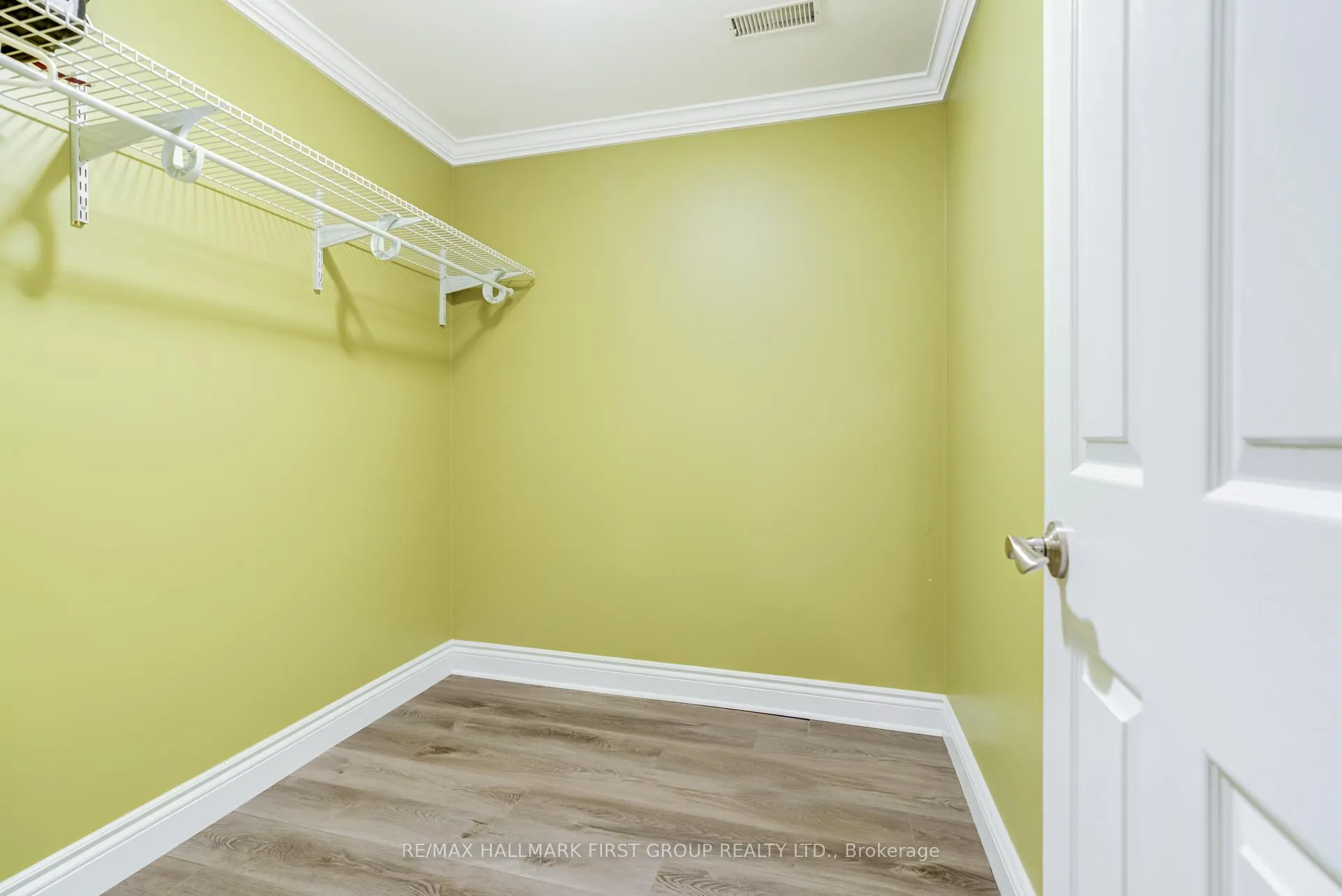 Photo 21 of 81 Sagewood Avenue, Clarington, Courtice — HOMEH