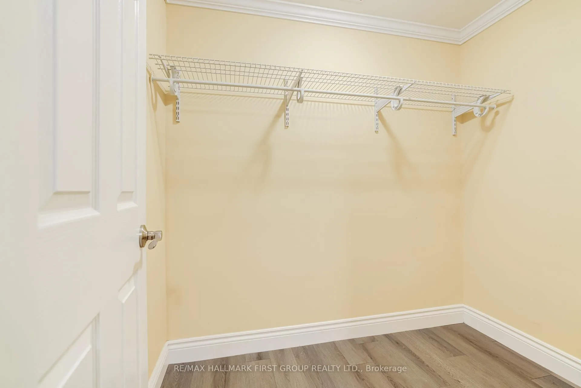 Photo 24 of 81 Sagewood Avenue, Clarington, Courtice — HOMEH