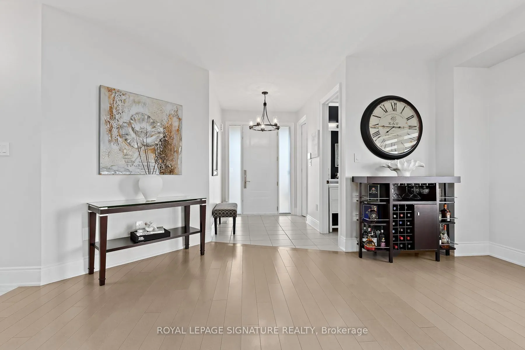 Photo 5 of 737 Gilmour Crescent, Shelburne — HOMEH