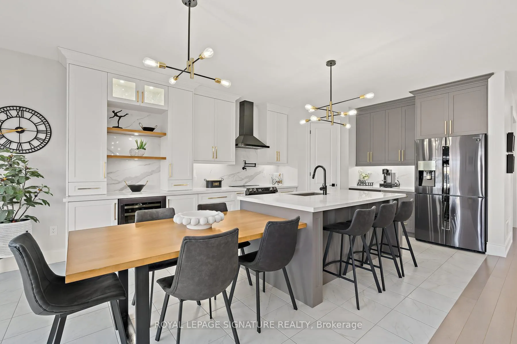 Photo 11 of 737 Gilmour Crescent, Shelburne — HOMEH