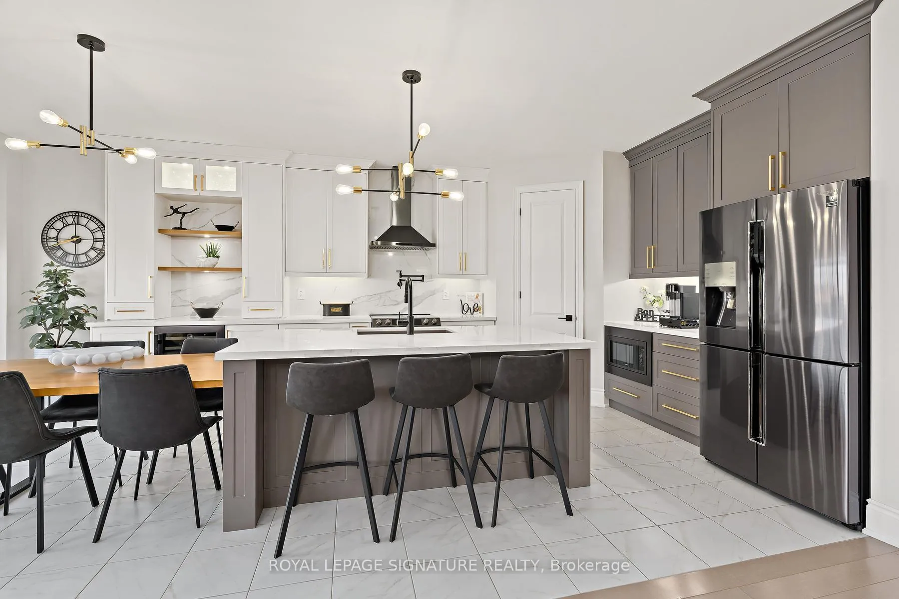 Photo 13 of 737 Gilmour Crescent, Shelburne — HOMEH