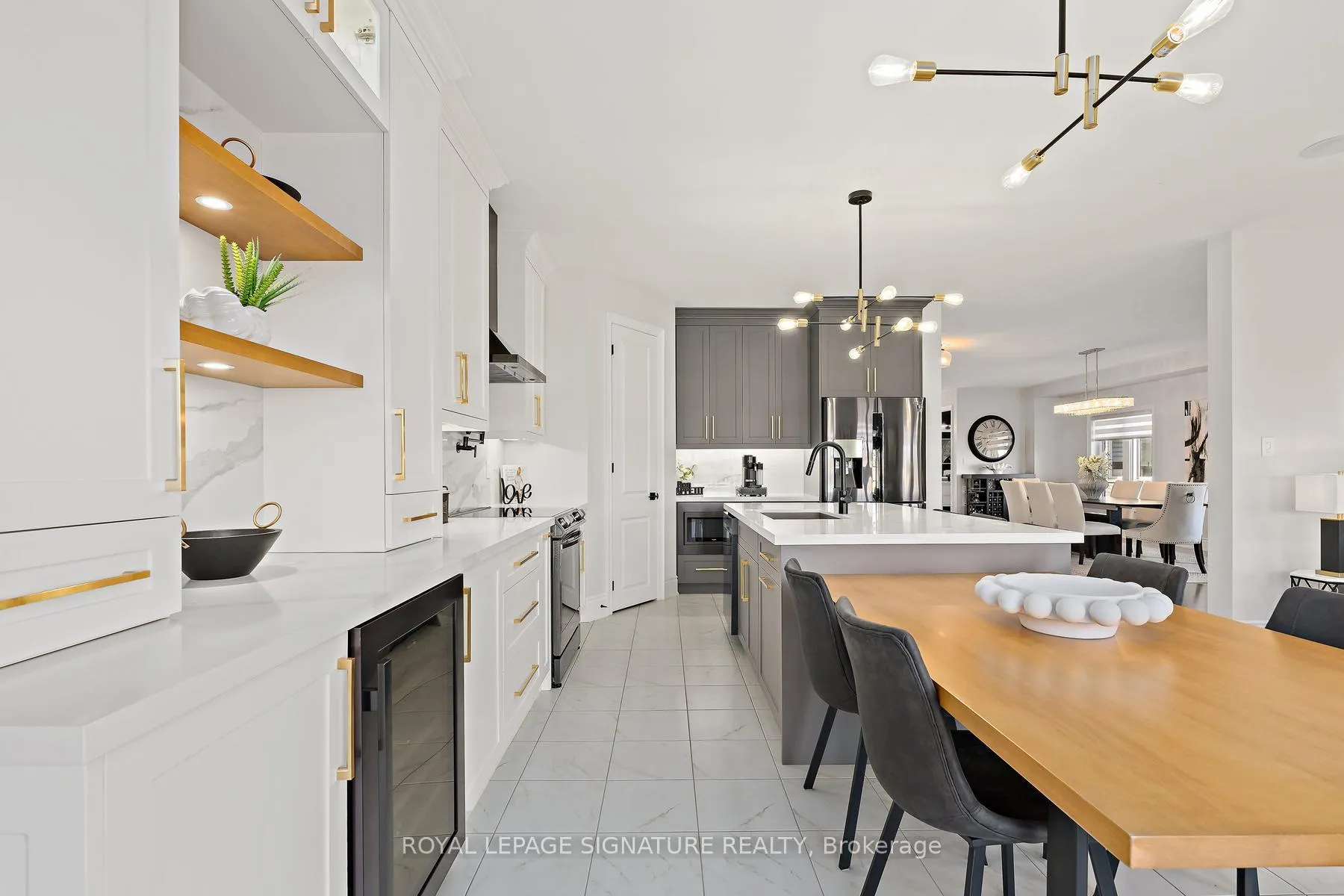 Photo 16 of 737 Gilmour Crescent, Shelburne — HOMEH