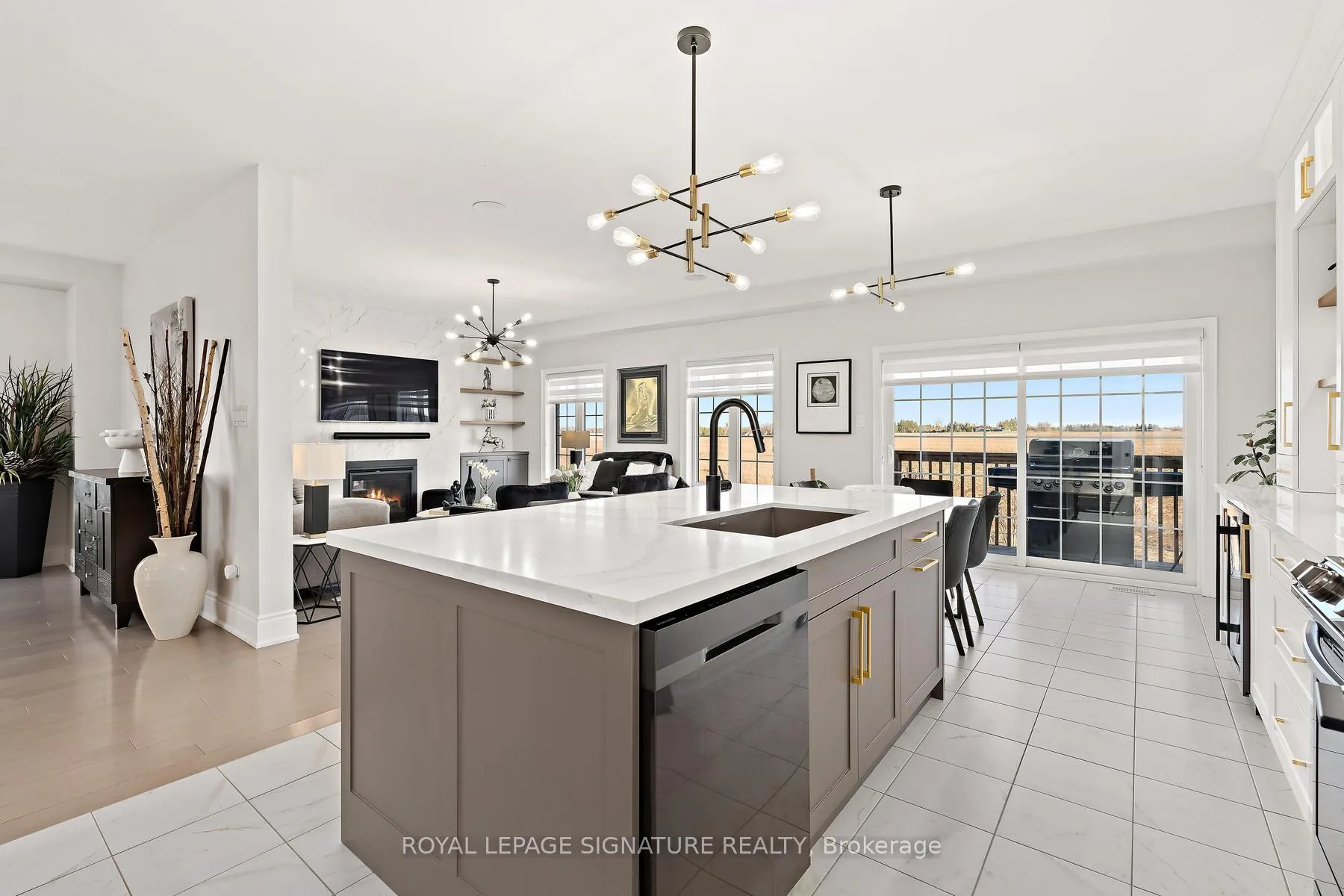 Photo 20 of 737 Gilmour Crescent, Shelburne — HOMEH