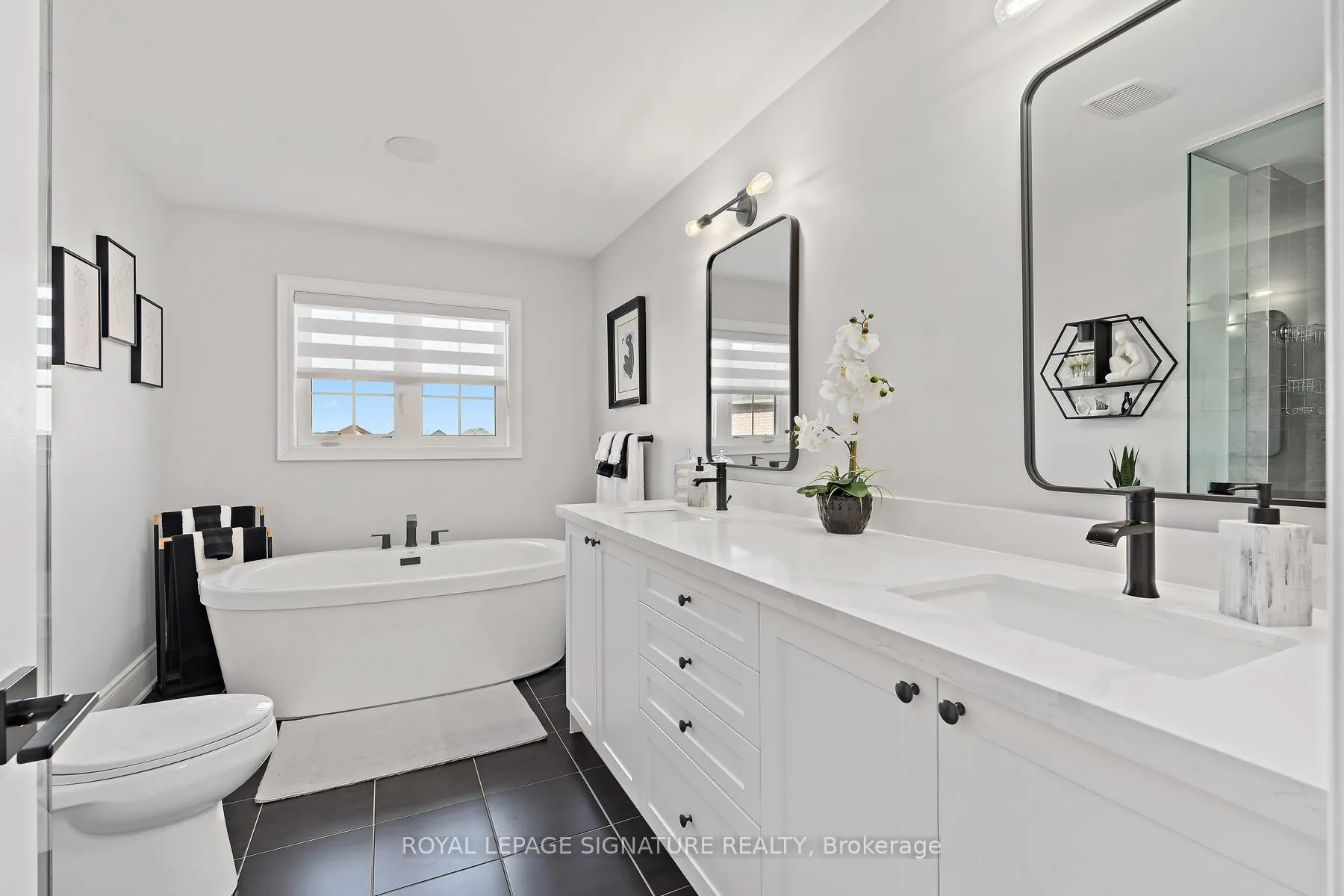 Photo 33 of 737 Gilmour Crescent, Shelburne — HOMEH