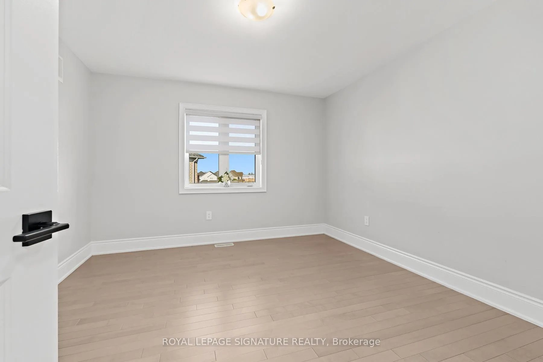 Photo 40 of 737 Gilmour Crescent, Shelburne — HOMEH