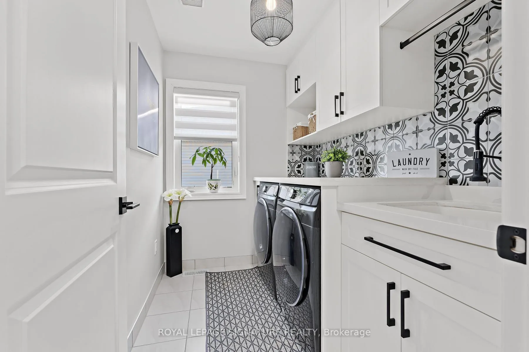 Photo 42 of 737 Gilmour Crescent, Shelburne — HOMEH
