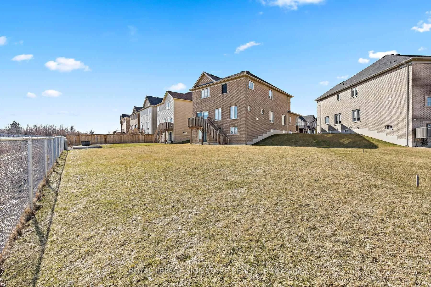 Photo 45 of 737 Gilmour Crescent, Shelburne — HOMEH