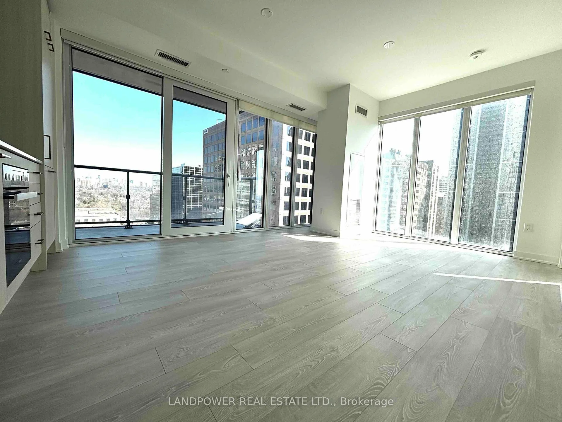 Photo 7 of Unit 1505, 634 Church Street E, Toronto, Church-Yonge Corridor — HOMEH