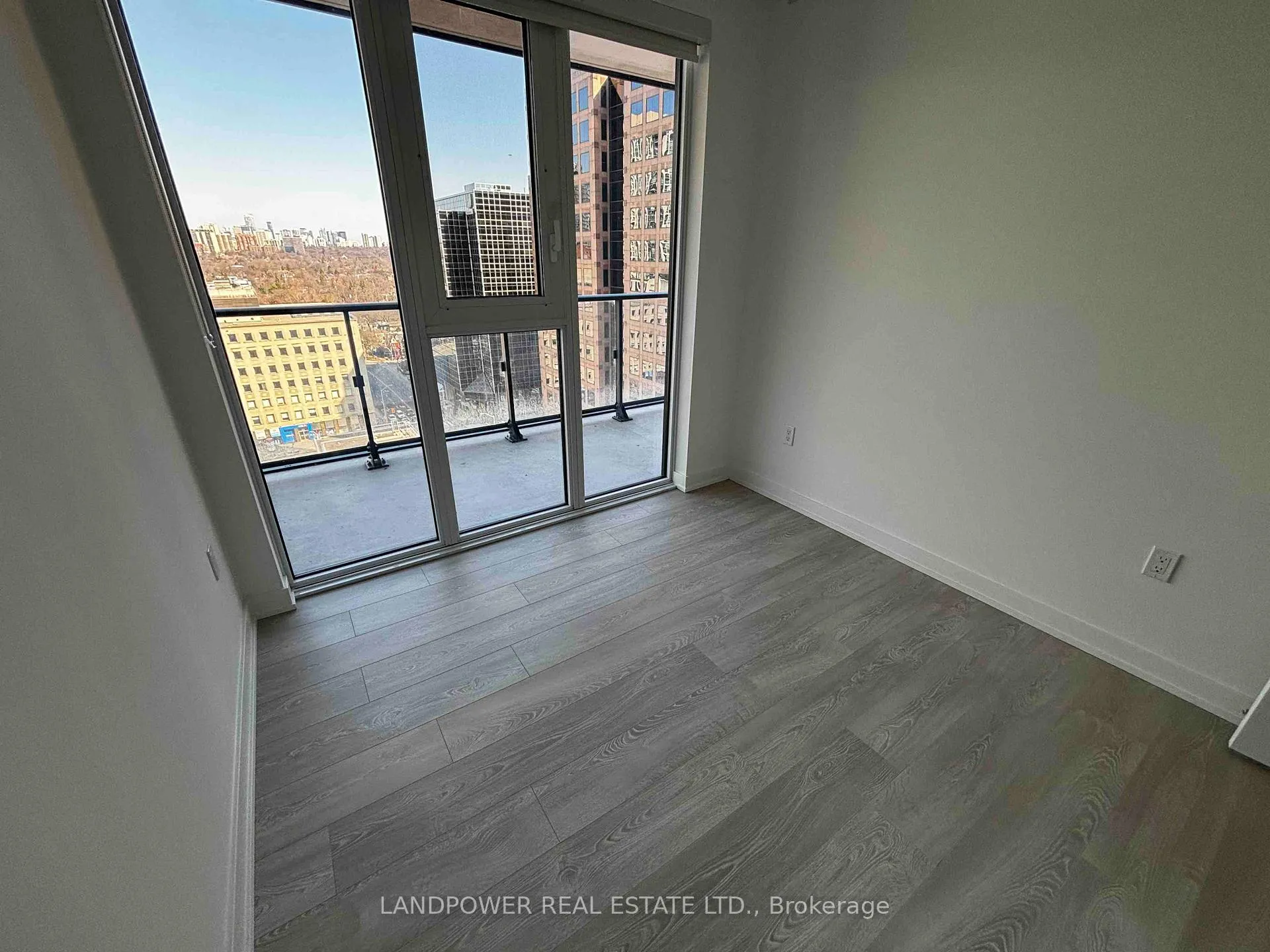 Photo 12 of Unit 1505, 634 Church Street E, Toronto, Church-Yonge Corridor — HOMEH